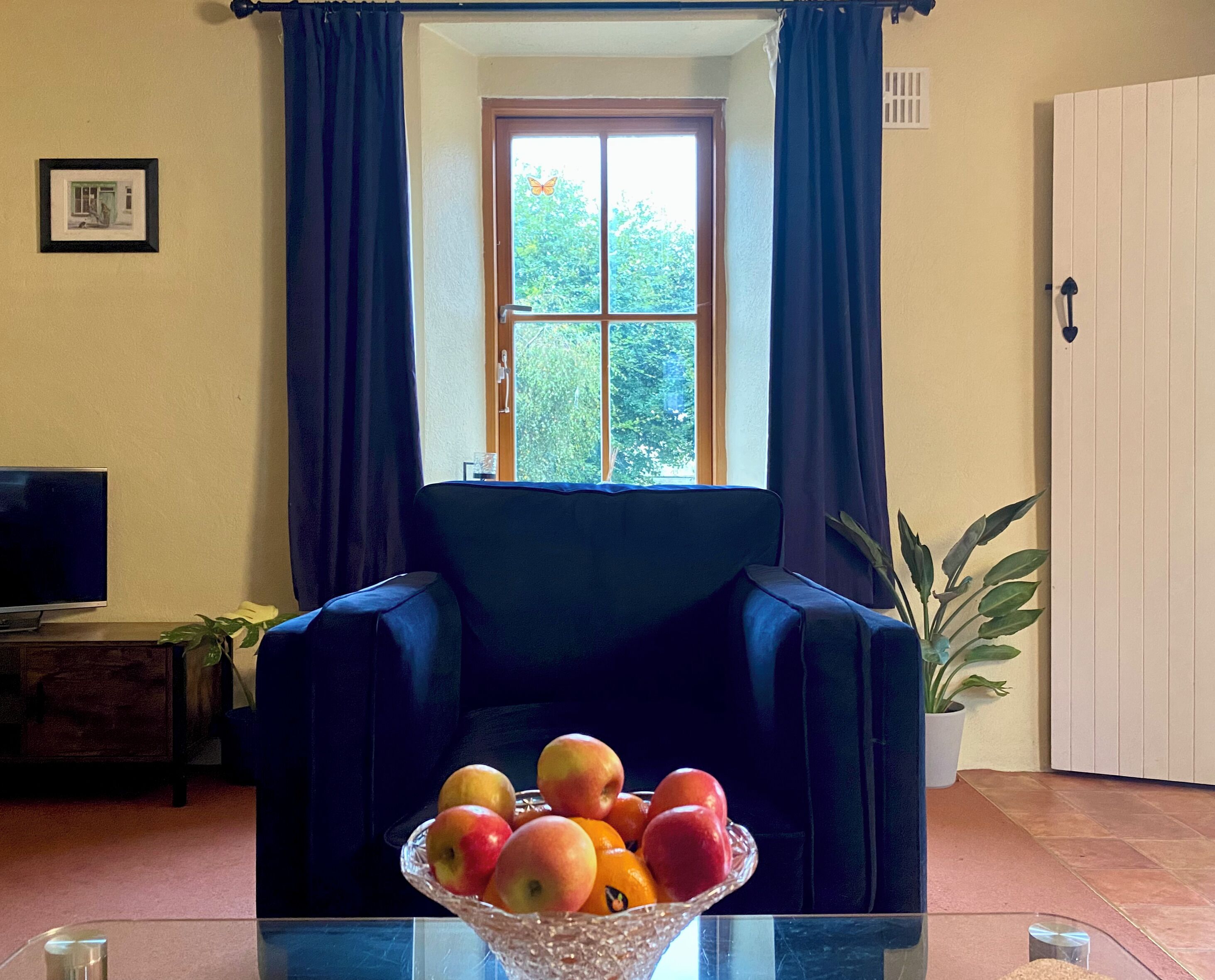 Télévision, cheminée