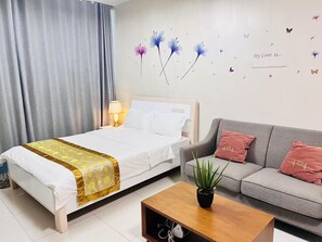 1 bedroom, iron/ironing board, Internet, bed sheets