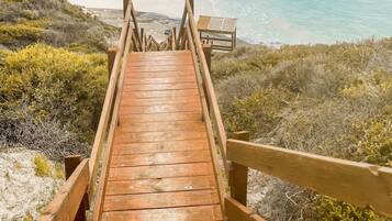 Sun loungers, beach towels