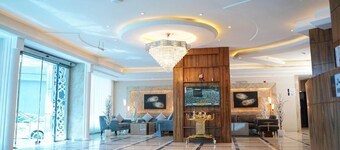 Palette Luxury Credi Hotel