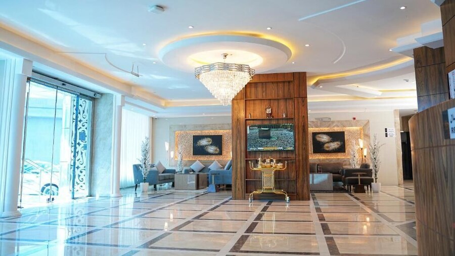 Palette Luxury Credi Hotel