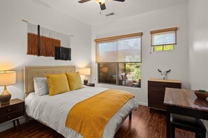 2 Schlafzimmer, Bügeleisen/Bügelbrett, kostenloses WLAN, Bettwäsche