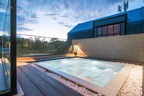 อ่างสปากลางแจ้ง