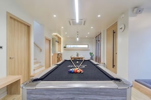 Spielezimmer