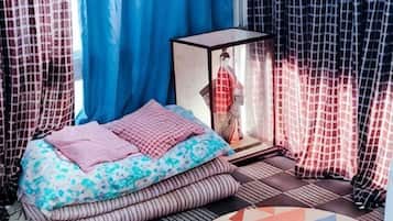 Cots/infant beds