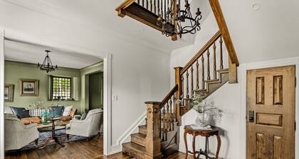 Large 6 bedroom, 6.5 bath restored Victorian home at Indiandale Springs
