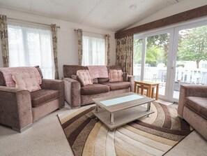 Living area - Delta Superior (Ruthin)