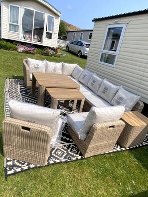 House, 2 Bedrooms | Outdoor dining