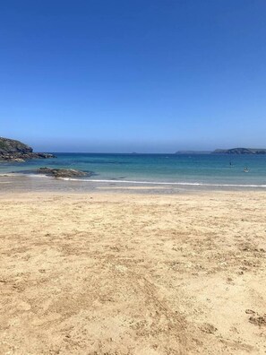 House, 2 Bedrooms | Beach