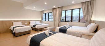 Resandau Stay Ipoh - Nearby Ipoh Town - Private Car Park and Lift - Whole Unit & Coliving