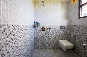 Villa, Hill View | Iron/ironing board, free WiFi - ELIVAAS Esh Verdant (Palampur)