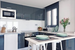 Apartment, 1 Bedroom | Private kitchen | Electric kettle, toaster - REM I Torre pacheco (Torre-Pacheco)