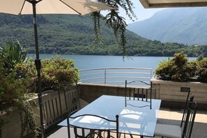 Outdoor dining - Mergozzo Beach Bella Vista (Mergozzo)
