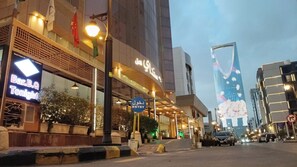 Mặt tiền nơi lưu trú