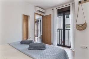 1 室のベッドルーム、WiFi、ベッドシーツ