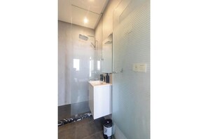 Towels - Prestige Studio with Terrace overlooking the Marina (casablanca)