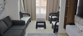 Cozy 3 bedroom, 2 bathroom apartment, close to the Santo Domingo airport.