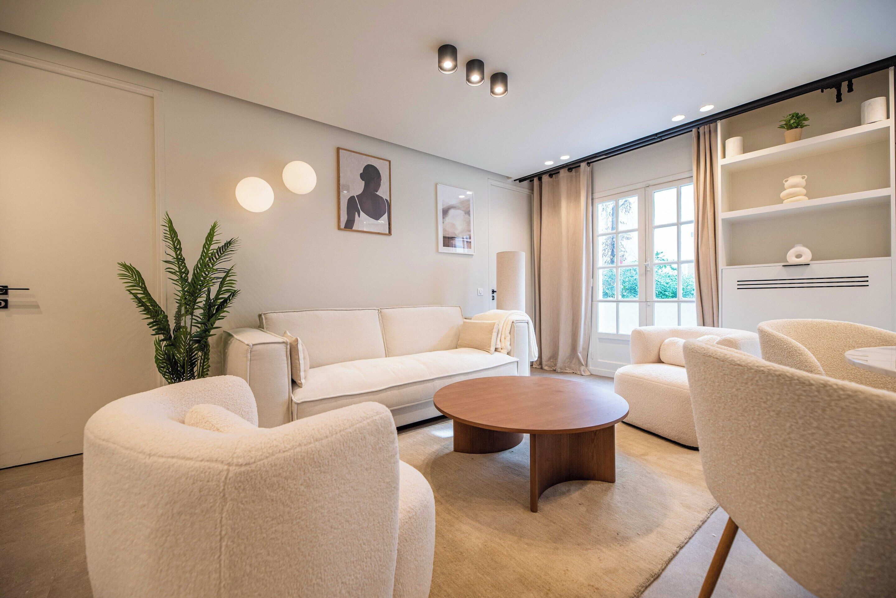 Apartment | Living area