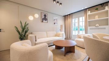 Apartment | Living area
