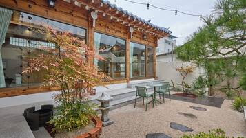 Classic House, Courtyard View | Terrace/patio