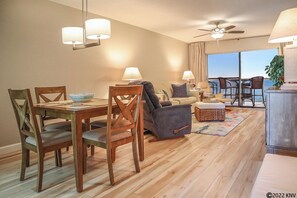 TV, DVD player - Leonardo Arms 529 Beachfront 2B/2B Vacation Condo! Palm Trees And Sunshine! (Fort Myers Beach)