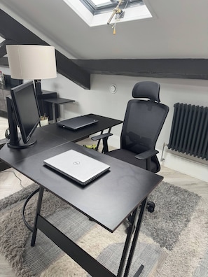 Apartment, 2 Bedrooms | Interior