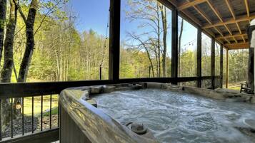 Idromassaggio all'aperto