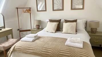 3 sovrum, strykjärn/strykbräda, gratis wi-fi och sängkläder