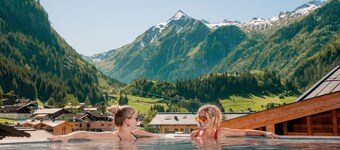 คาร์เป โซเลม คาปรุน อพาร์ตเมนต์ บาย แอลป์ รีสอร์ตส์  