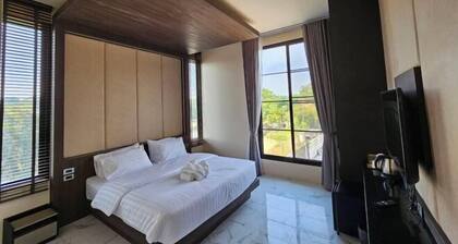 Momtikcamp Hotel