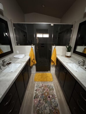 Shower, towels