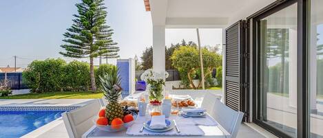 Villa (3 Bedrooms) | Exterior