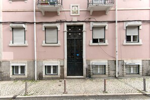 Exterior detail - Alameda Terrace by Homing (Lisbon)