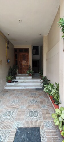 Entire 2BHK with AC & Balcony