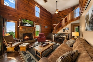 Smart TV, fireplace, video games - Almost Heaven Too: A Little Slice of Paradise (Sevierville)