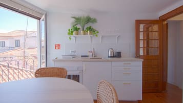 Kookgerei, borden en bestek