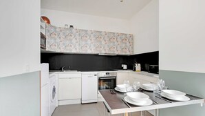 Unclassified image, 2 of 15, button - Charming Apartment - 1br-6p - Sentier (Paris)