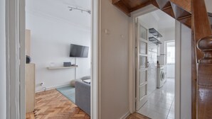 Interior - Arroios Central Apartment by Homing (Lisbon)