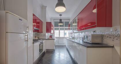 Gaspar House II by Homing