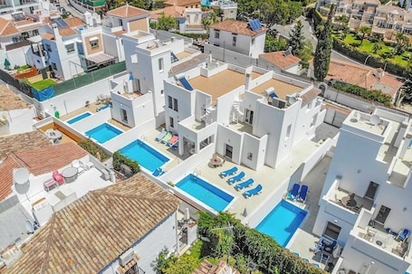 Villa (3 Bedrooms) | Exterior