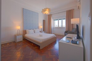 1 habitación y ropa de cama 