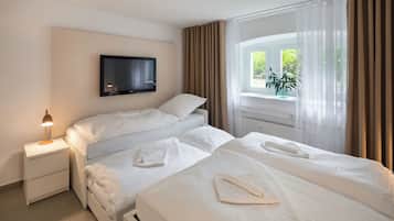 3 Schlafzimmer, Schreibtisch, Reisekinderbett, kostenloses WLAN