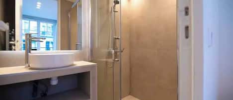 Apartment | Badezimmer