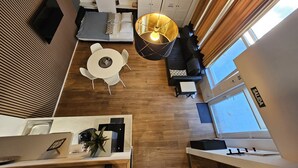Apartemen Keluarga, Bebas Asap Rokok | Area keluarga