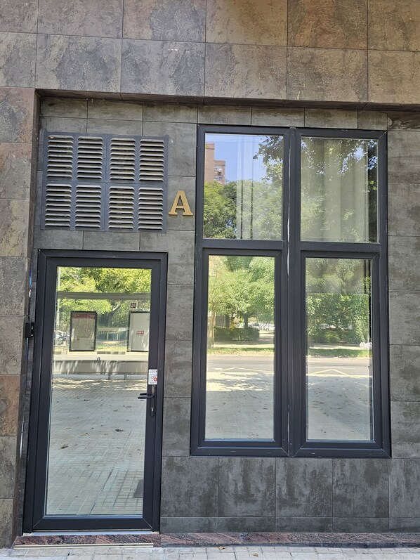 Fachada de la propiedad