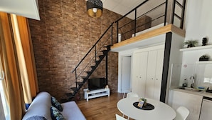 Apartemen Keluarga, Bebas Asap Rokok | Area keluarga