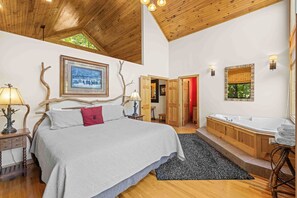 1 bedroom, iron/ironing board, WiFi, bed sheets - Big Sky - A Couple's Luxury Cabin with Spectacular Views of Yonah Mountain (Cleveland)