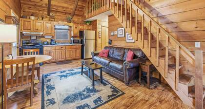 Amy's Creek 1 - Dog Friendly Cabin with Creekside Views and Covered Deck