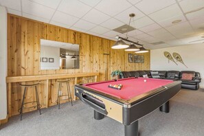 Spielezimmer