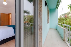 2 多间卧室、床单